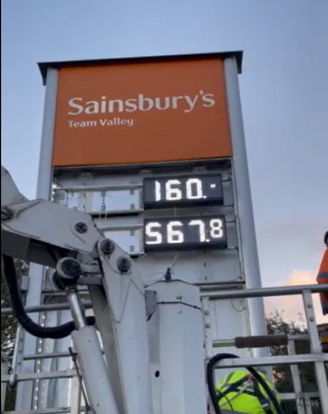 cygnia-maintenance-supermarket-services-fuel-forecourt